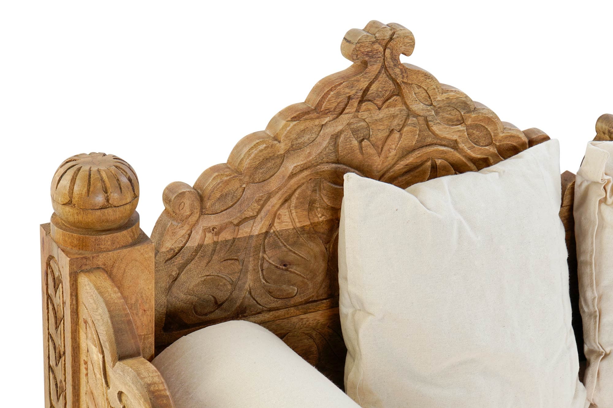 Oriental Design Sofa in Carved Mango Wood and White Cushions (190 x 77 x 90 cm)