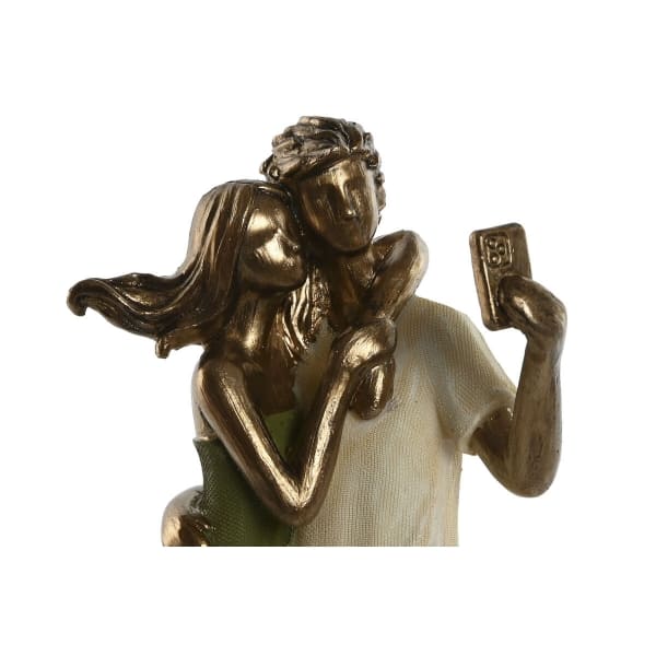 Figura decorativa de pareja haciéndose un selfie en resina dorada, verde y bronce